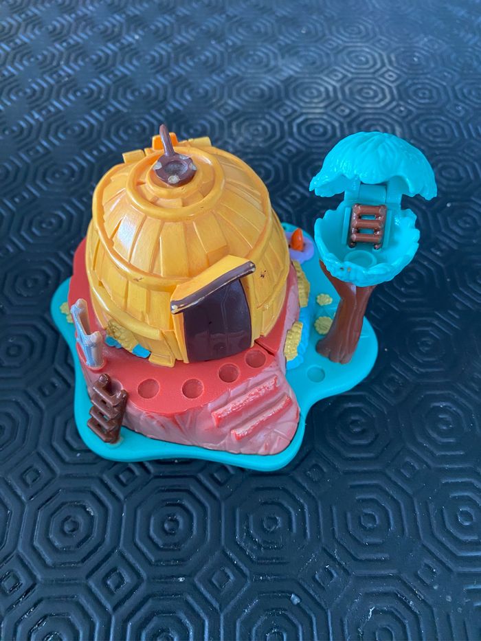 Polly pocket bluebird disney Pocahontas