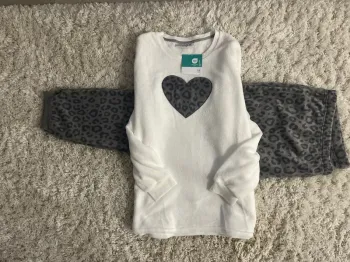Pyjama XXXL taille 46-48 /doux et confortable 👩