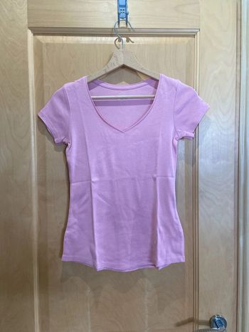 Teeshirt col V rose camaïeu