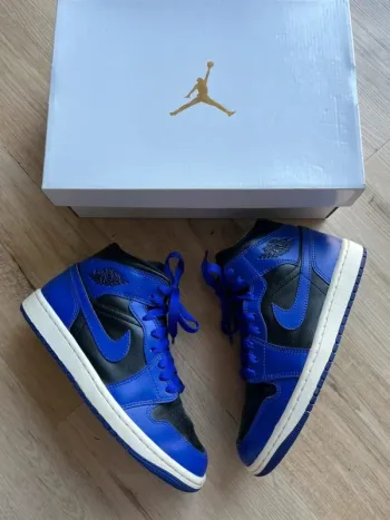 Air Jordan 1 Mid Purple Black 37.5