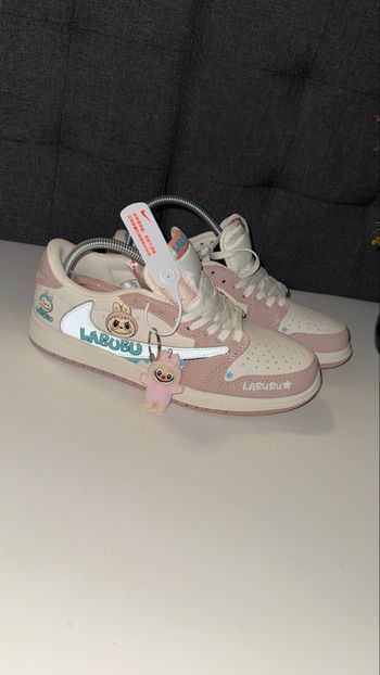 AIR JORDAN LABUBU