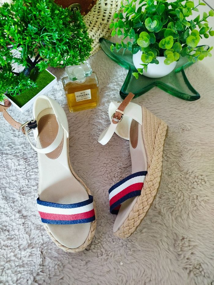 Sandales compensées Tommy Hilfiger neuves