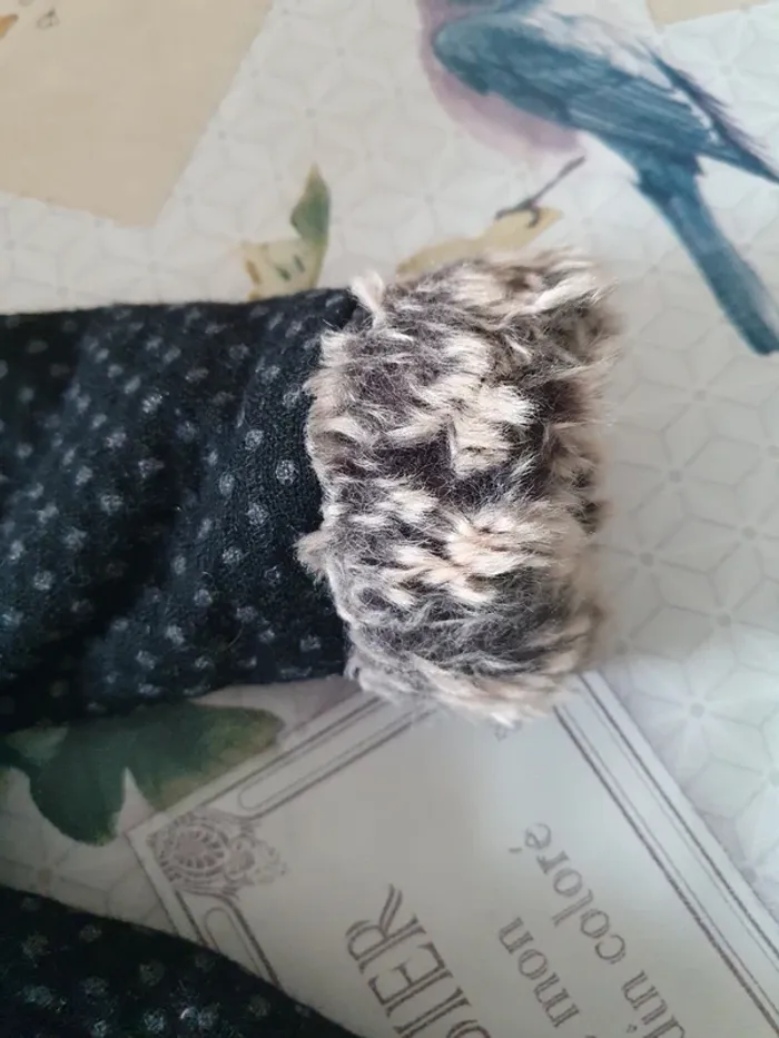 Petit manteau à capuche 6 mois - photo numéro 2