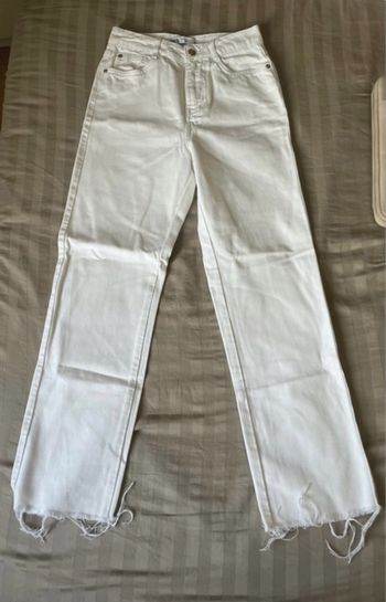 Jean blanc Zara