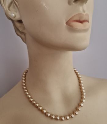 Parure perles - Bon état