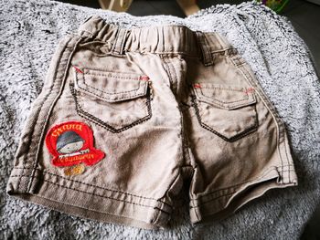 Short 3 mois
