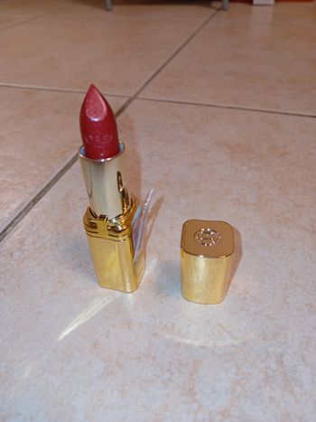 Rouge a lèvre L'Oréal 