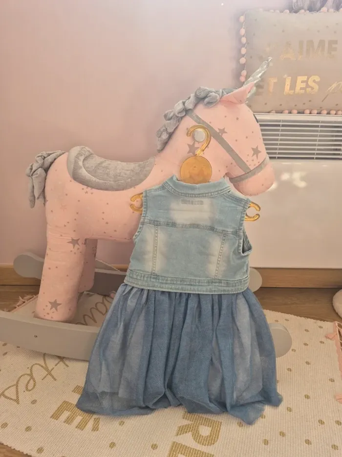 Magnifique robe mayoral 3ans 98cm - photo numéro 2