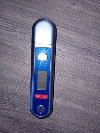 Thermomètre frontal 