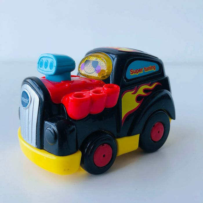 Voiture interactive Tut Tut Bolides Vtech - photo numéro 2