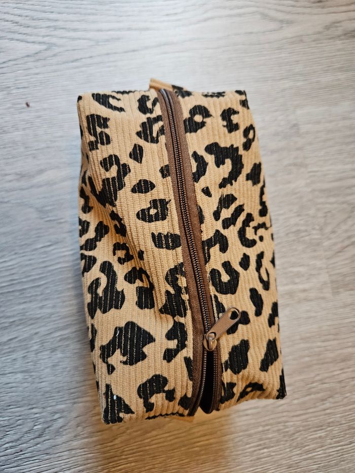 Trousse maquillage - photo numéro 2