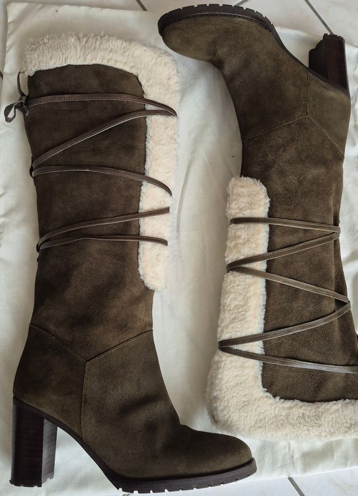 Bottes cuir détails moumoute - photo numéro 4