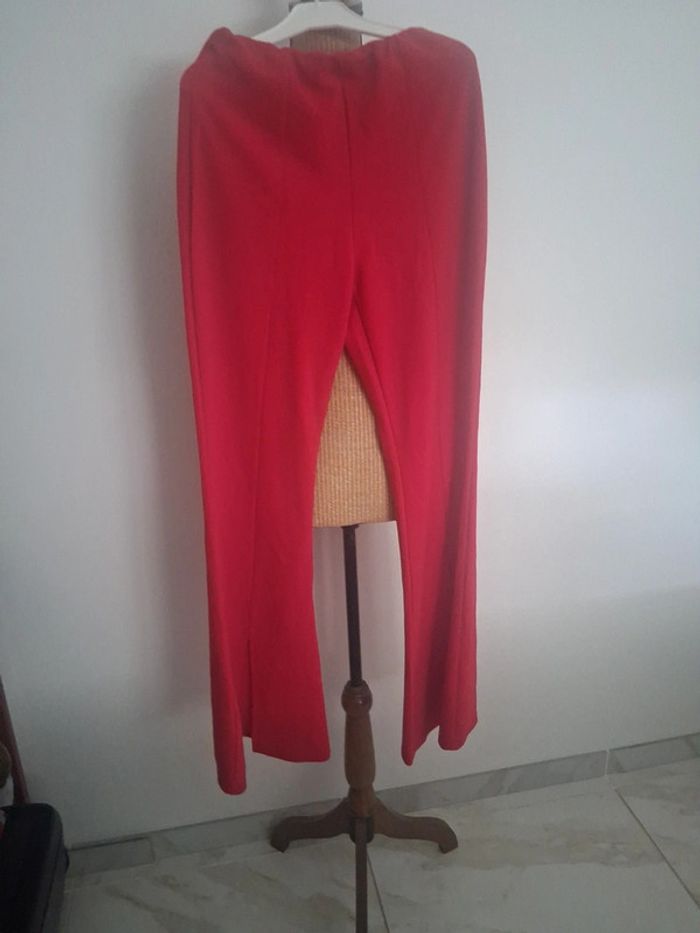 Pantalon rouge - photo numéro 2
