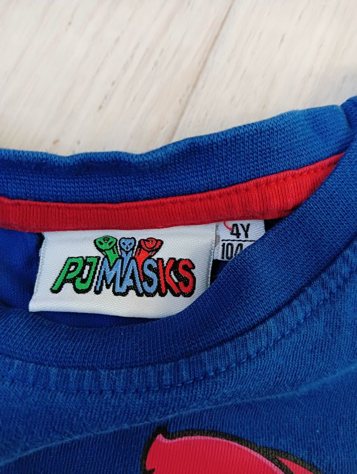 Lot hauts 4 ans garçon - photo numéro 8