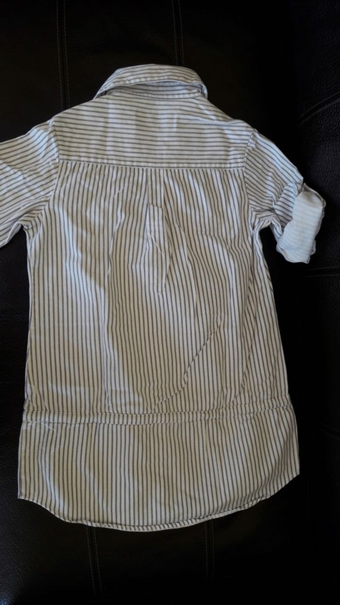 ¨Porté 1 fois : Haut style tunique, blanche à rayures grises, en taille M - photo numéro 5