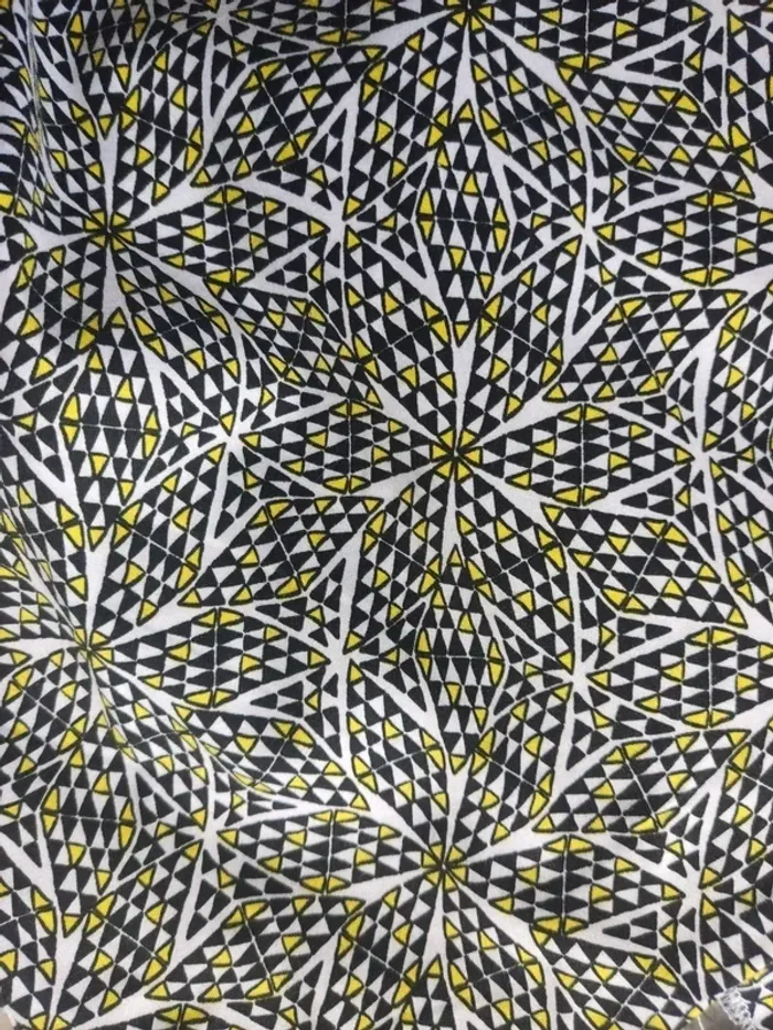 Robe mi-longue dos graphique boutonné noir jaune blanc taille 38 La Redoute neuve - photo numéro 7