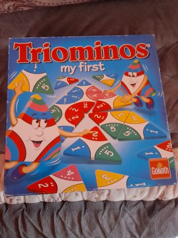 Triominos