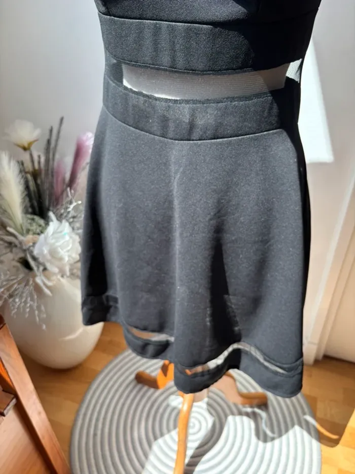 🖤 Robe patineuse noire fines bretelles - Piper & June - T38 - photo numéro 7