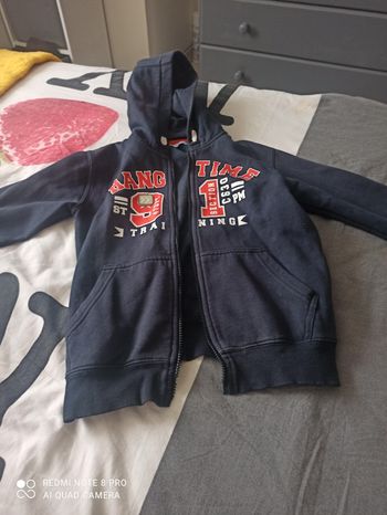 Gilet bleu marine 10 ans