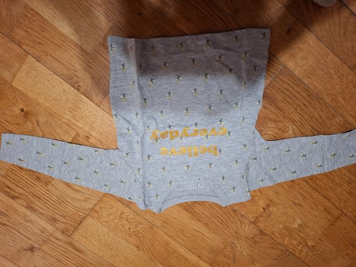 Tshirt à fleur gris et jaune fille