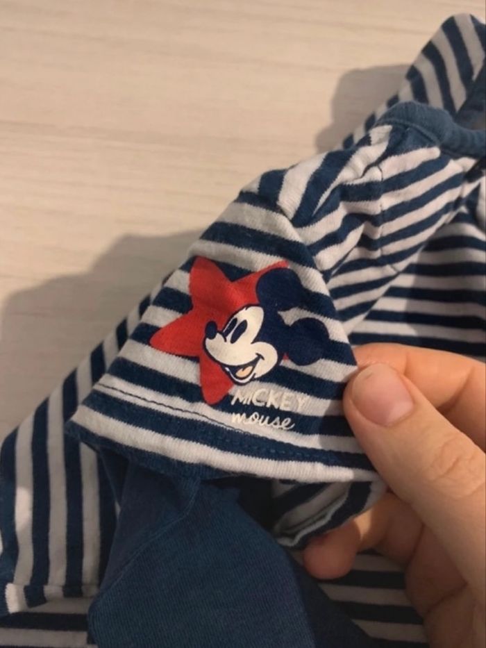 Ensemble salopette Mickey en 3 mois - photo numéro 8