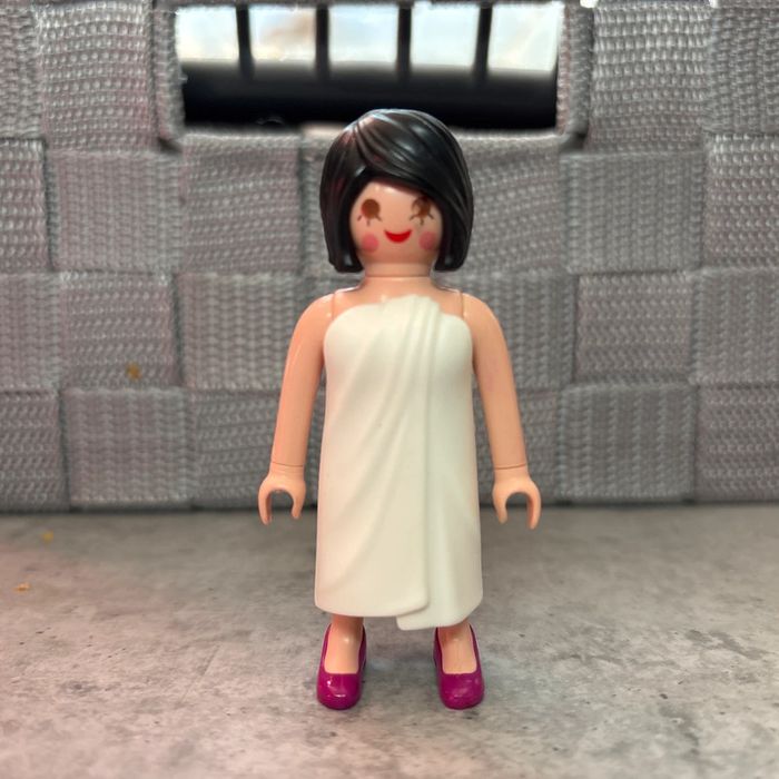 Personnage figurine femme playmobil