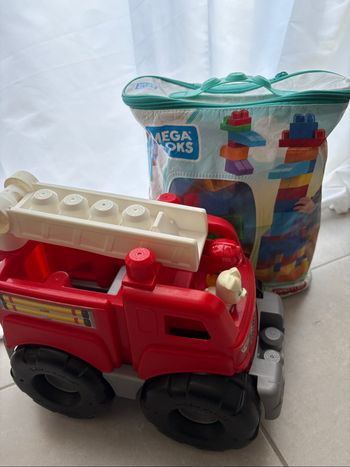 Lot mega block
