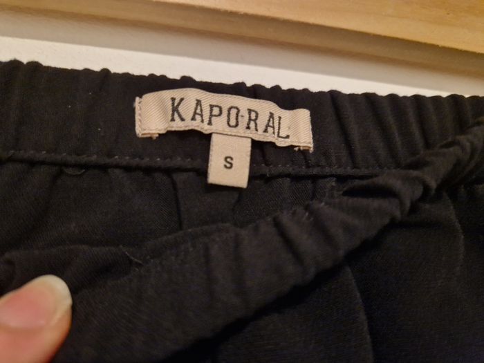 Jupe noire Kaporal taille S NEUVE - photo numéro 2