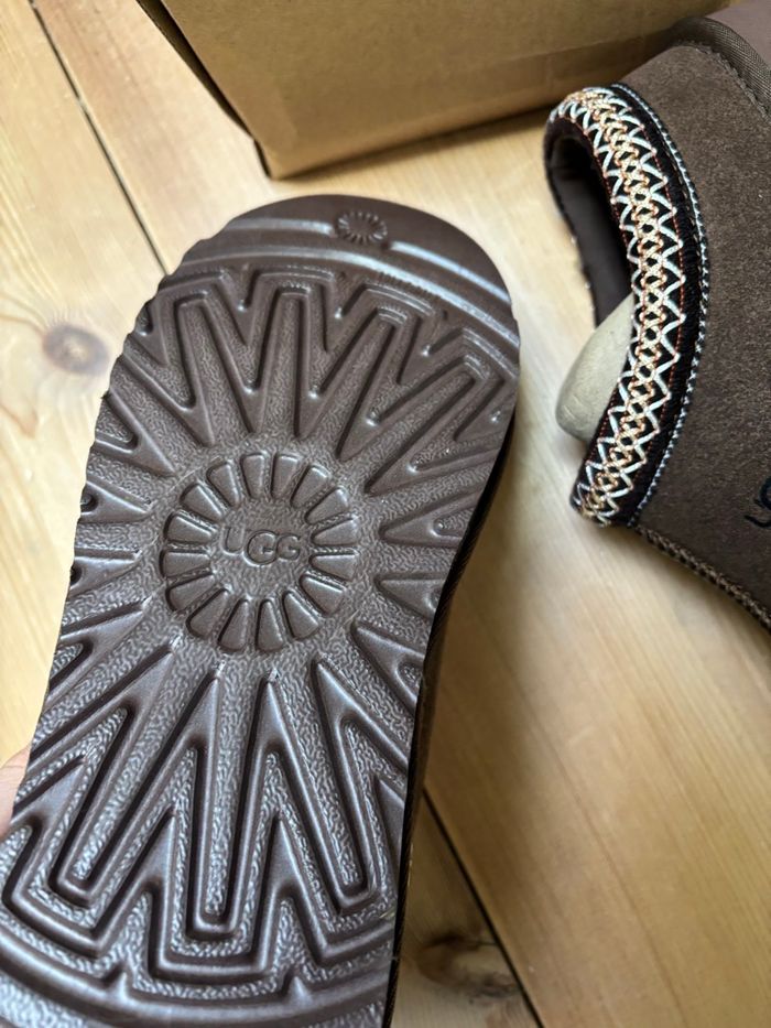 Ugg Tasman neuf  taille 36 - photo numéro 5
