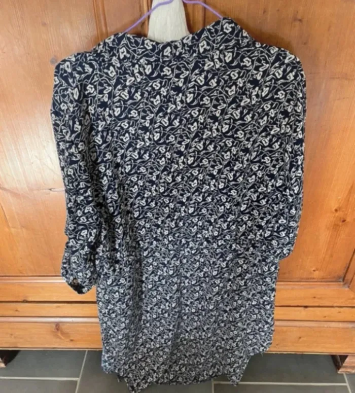 Chemise veste longue christy neuve - photo numéro 2
