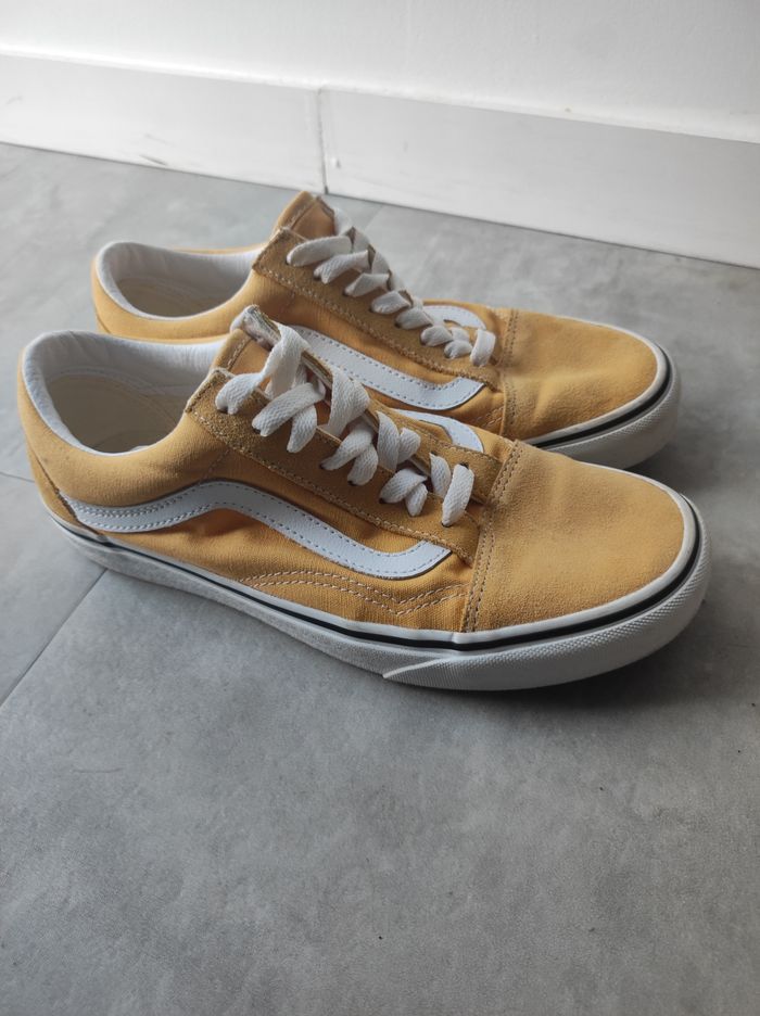 Vans basses moutarde
