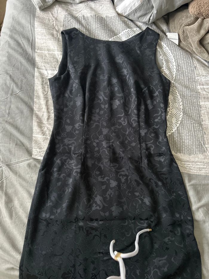 Robe noir