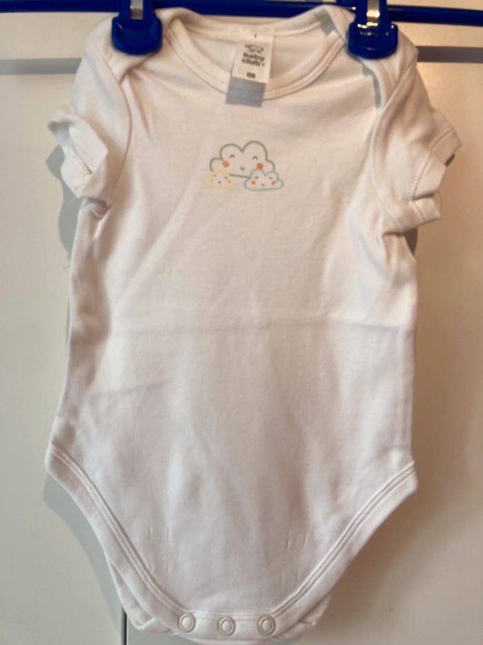 Lot de 6 bodies niches courtes taille 68 - photo numéro 2