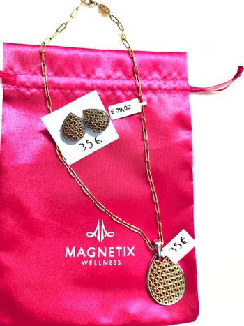 Parure collier pendentif boucles magnétiques fleur de vie