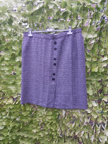 Jupe noire et blanche Taille : 54 Damart