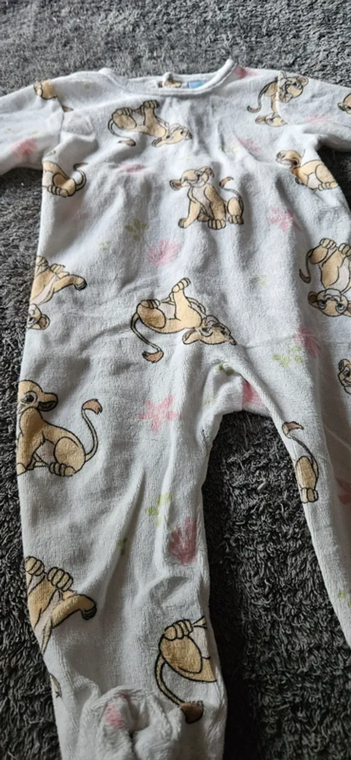Pyjama 1 pièce chaud simba le roi lion 18 mois - photo numéro 2