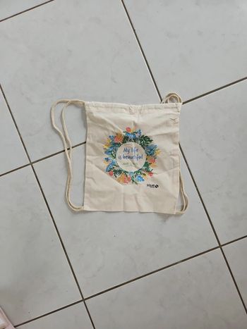 Sac a dos neuf cont5