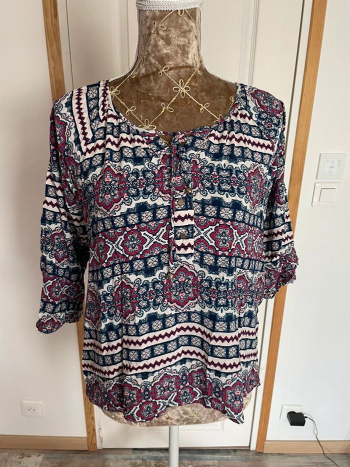 Chemisier femme à motifs – Manches 3/4 – Taille L – Élégant et léger