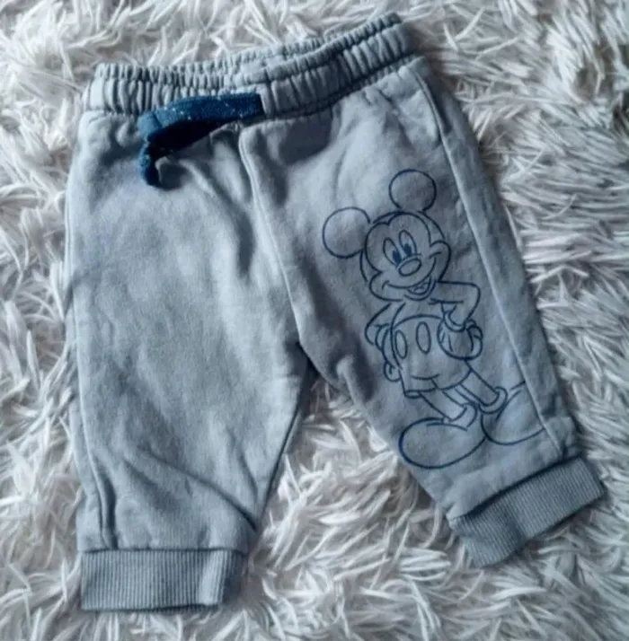 Jogging Mickey 1 mois 🐯