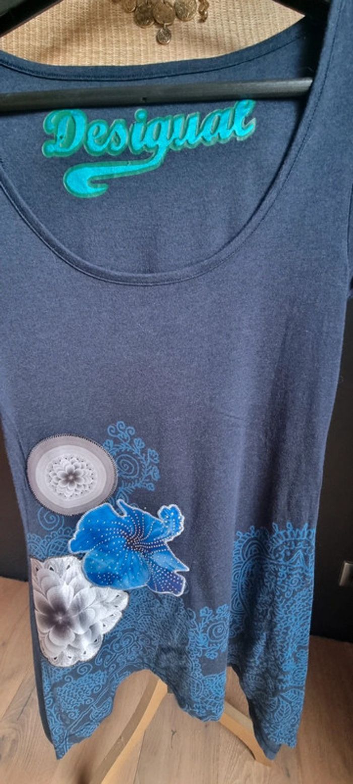 Robe Desigual Taille S - photo numéro 3