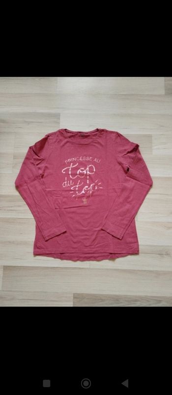 Tee-shirt manches longues couleur framboise 12 ans