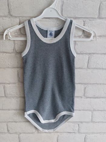 Body Petit Bateau taille 18 mois