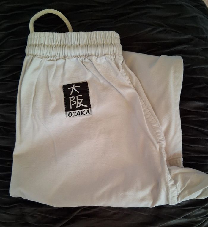 Lot pantalon kimono taille 8 ans - photo numéro 2