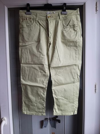 Pantacourt femme Taille 42