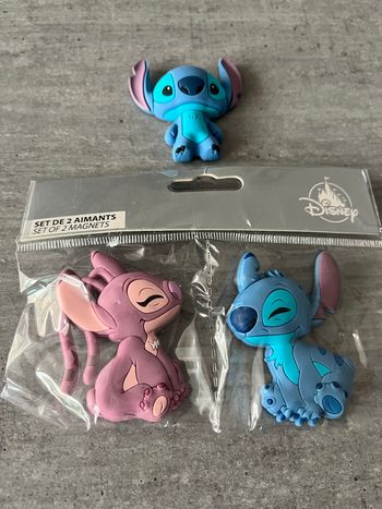 Lot 3 aimants Angel et Stitch Disneyland Paris