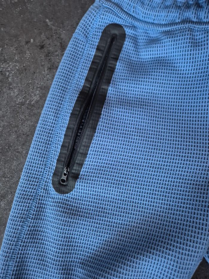 Pantalon nike tech - photo numéro 3