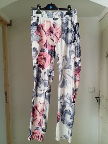 Pantalon fluide fleuriinde