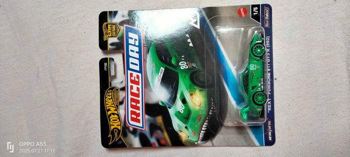 HotWheels rexy "porsche 911 gt3 R" - photo numéro 2