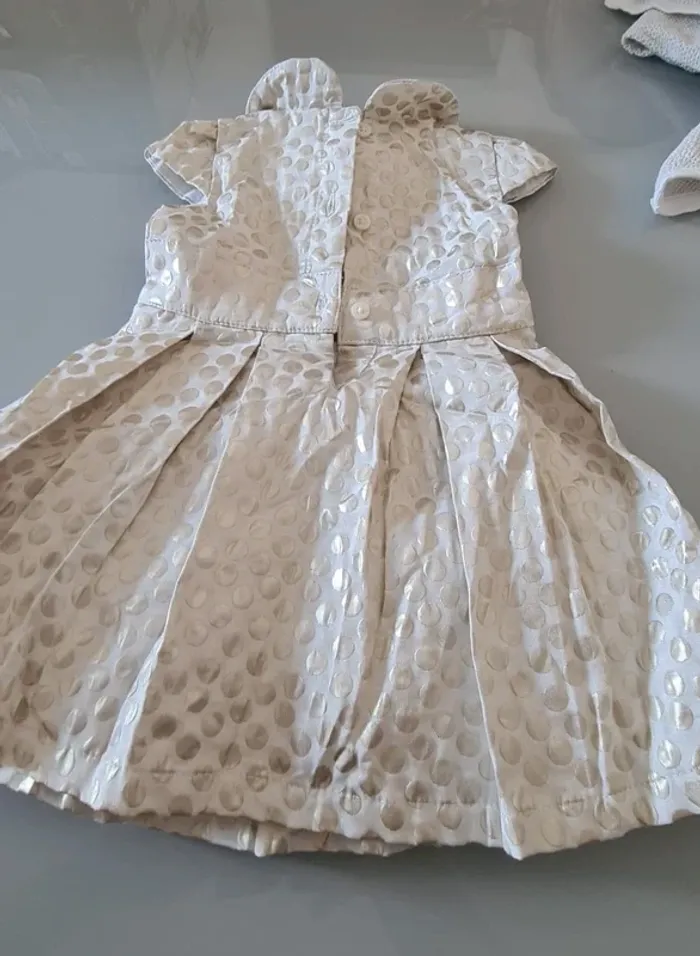 Robe 3/6 mois - photo numéro 2