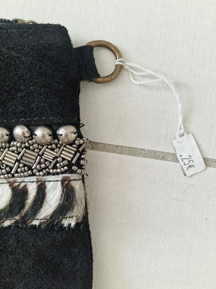 Pochette  Noir "Made in Italy" - photo numéro 4